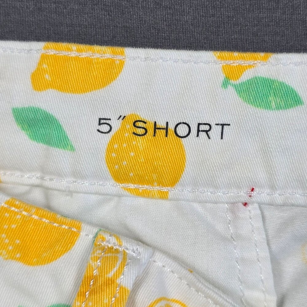 St Johns Bay Lemon Print 5" Cotton Stretch Shorts Size 12 - Picture 3 of 5